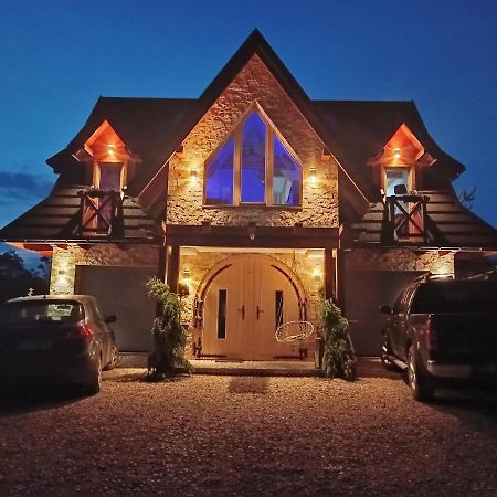 Lux Houses W Domku Tylko Dwa Apartamentyz Jacuzzi Zewnetrznym Groń المظهر الخارجي الصورة