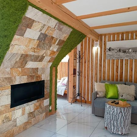 Lux Houses W Domku Tylko Dwa Apartamentyz Jacuzzi Zewnetrznym Groń المظهر الخارجي الصورة