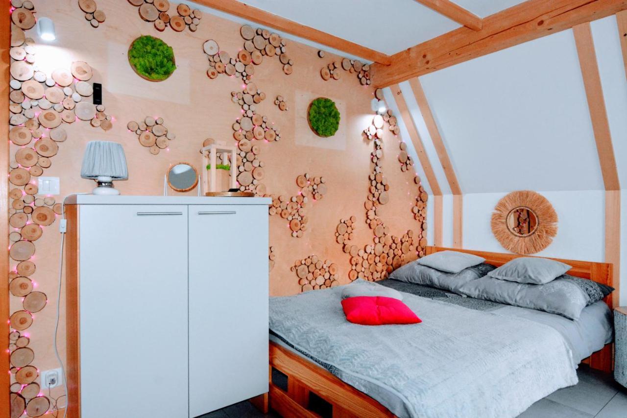 Lux Houses W Domku Tylko Dwa Apartamentyz Jacuzzi Zewnetrznym Groń المظهر الخارجي الصورة