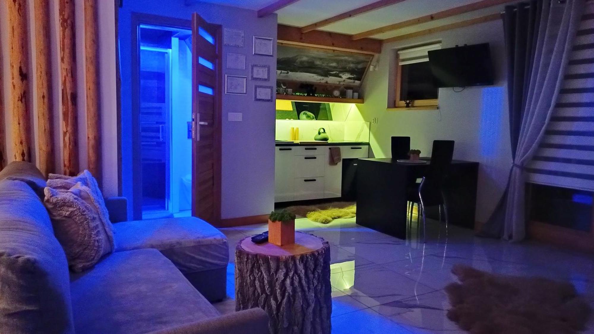 Lux Houses W Domku Tylko Dwa Apartamentyz Jacuzzi Zewnetrznym Groń المظهر الخارجي الصورة