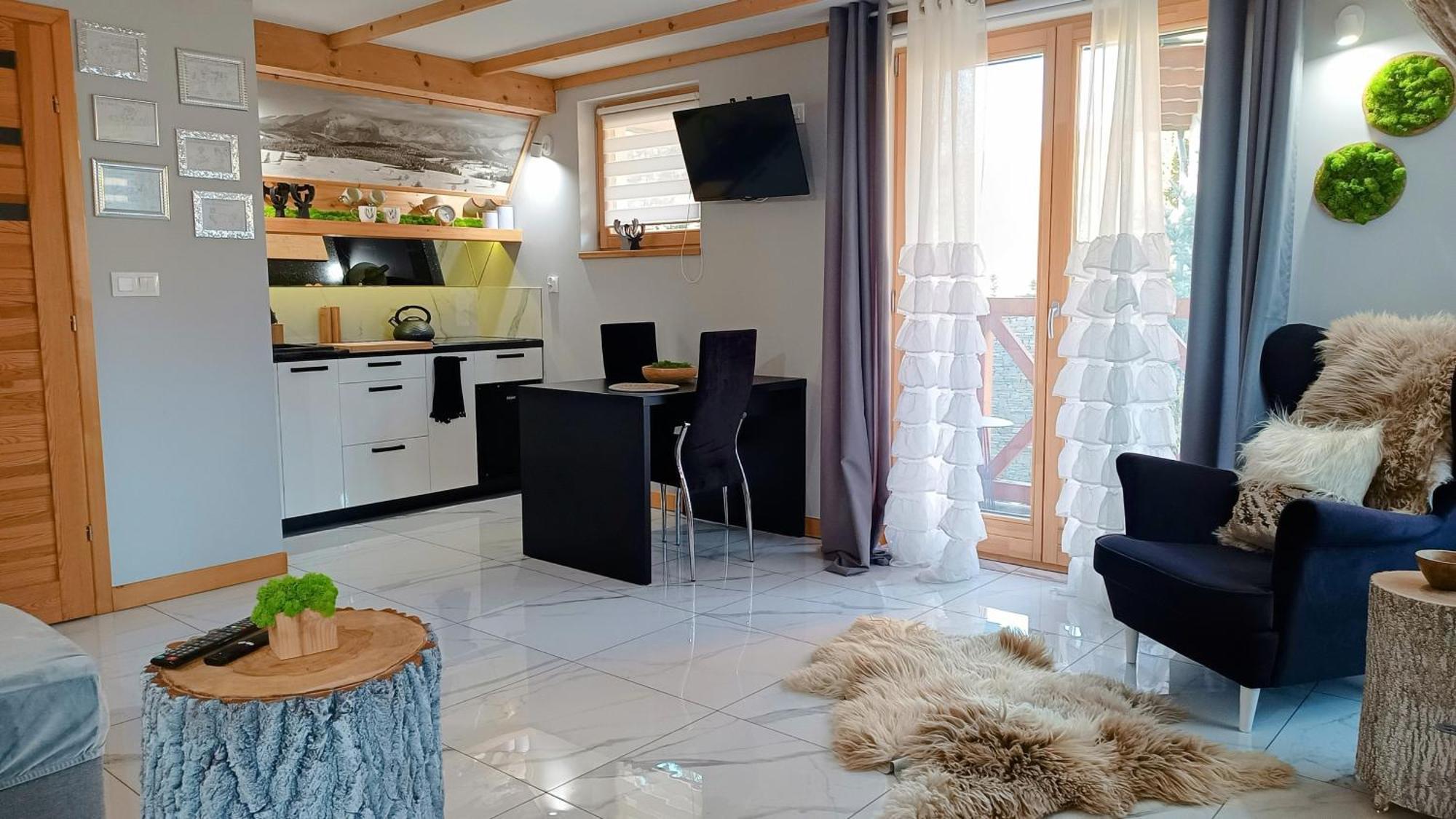 Lux Houses W Domku Tylko Dwa Apartamentyz Jacuzzi Zewnetrznym Groń المظهر الخارجي الصورة