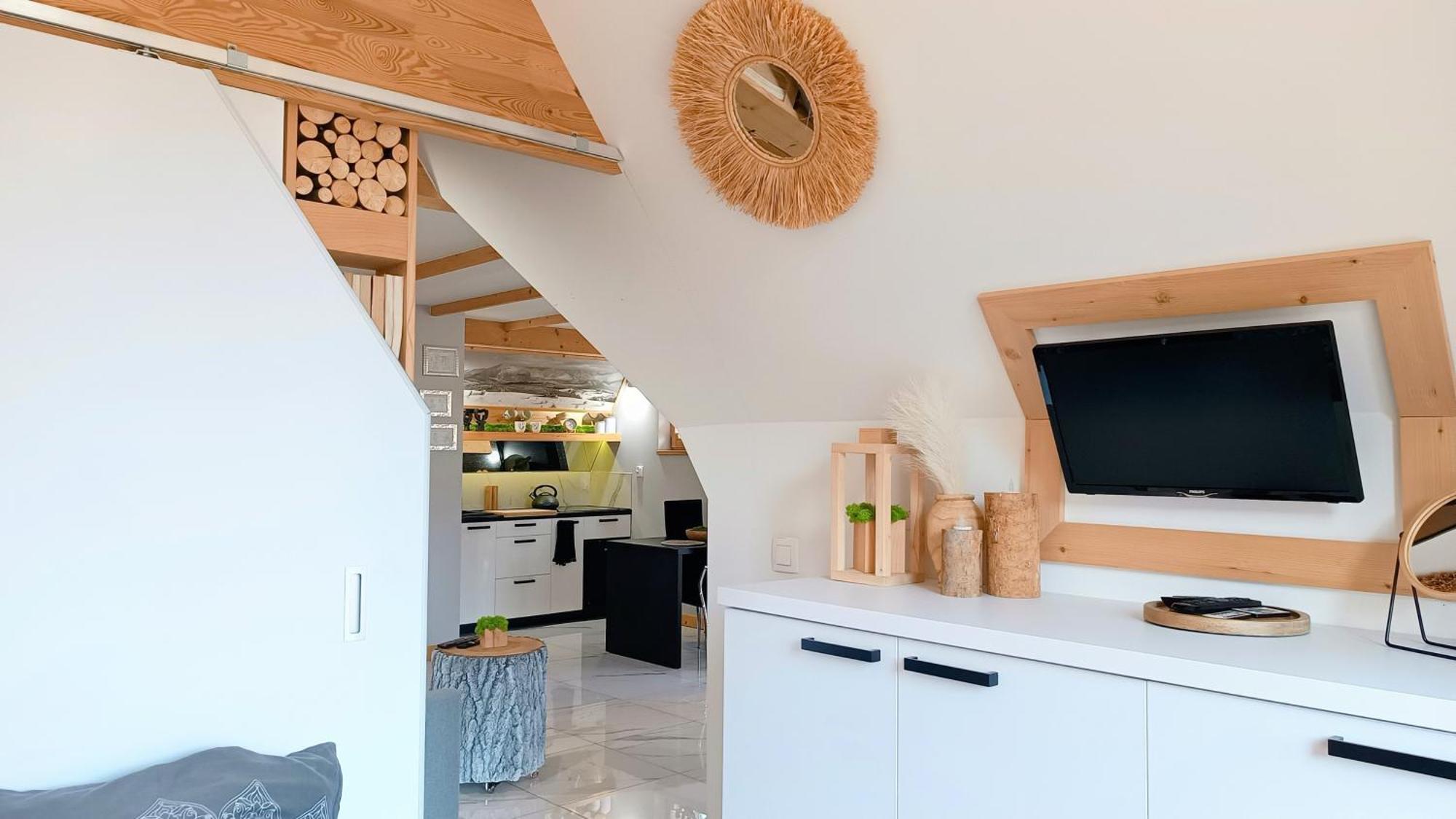 Lux Houses W Domku Tylko Dwa Apartamentyz Jacuzzi Zewnetrznym Groń المظهر الخارجي الصورة