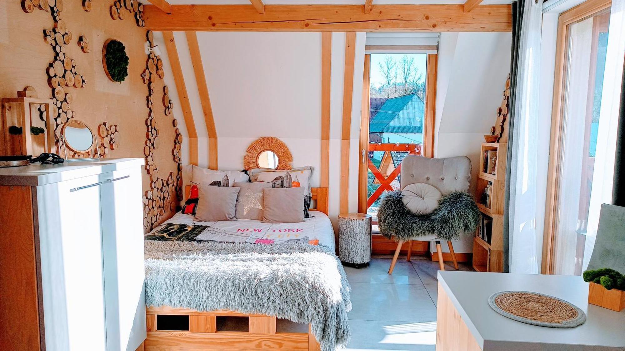 Lux Houses W Domku Tylko Dwa Apartamentyz Jacuzzi Zewnetrznym Groń المظهر الخارجي الصورة