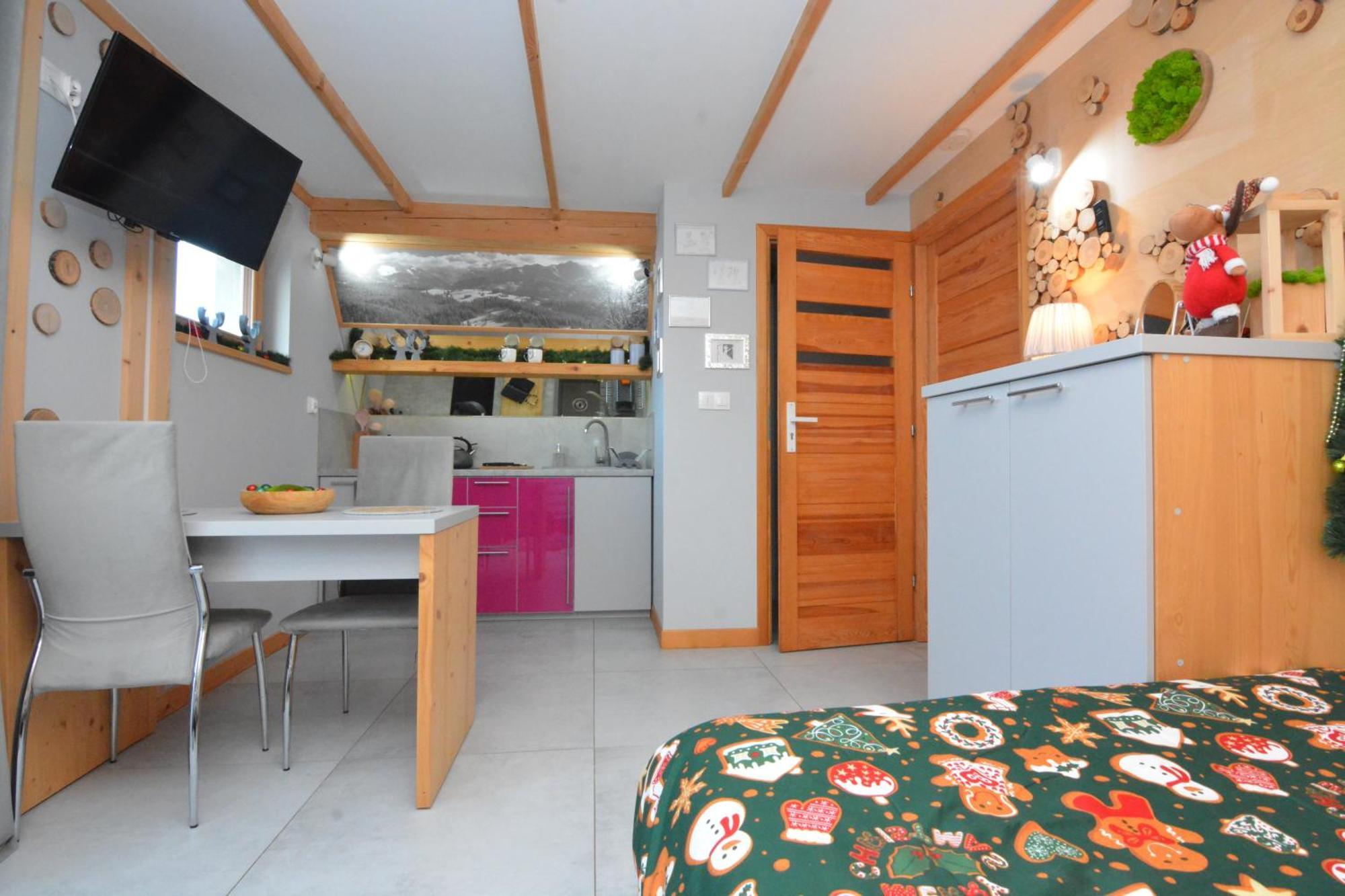 Lux Houses W Domku Tylko Dwa Apartamentyz Jacuzzi Zewnetrznym Groń المظهر الخارجي الصورة